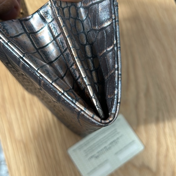 Croc snake style wallet not sure of authenticity - Picture 8 of 13
